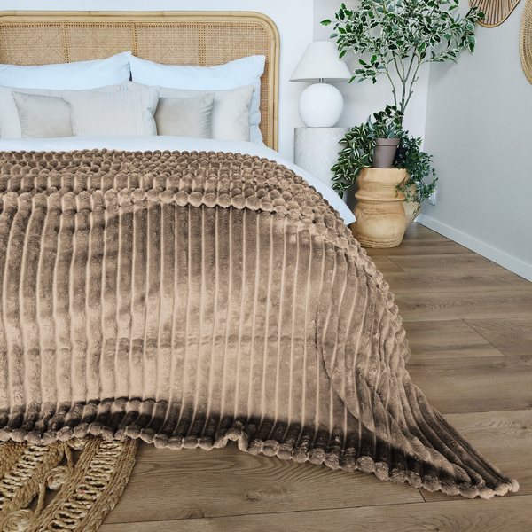 Blanket 200 x 220 Microfiber Stamped Stripes Nuvio 06
