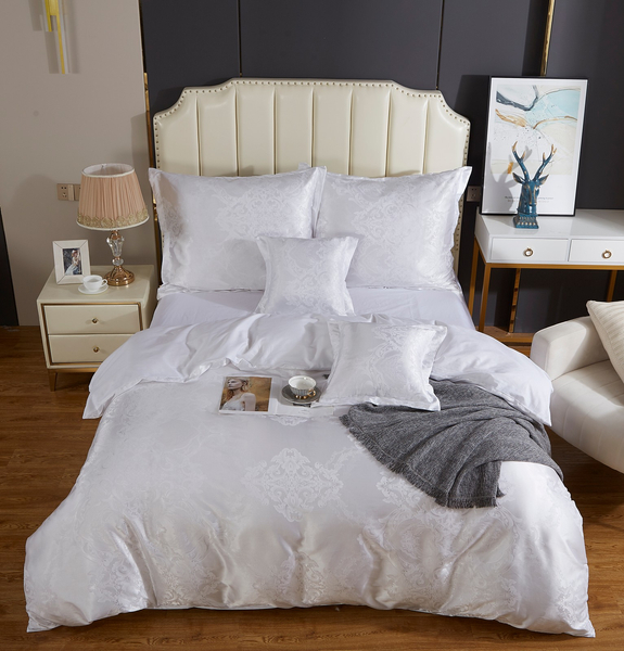 Pościel 160 x 200 5cz Atłasowa Haftowana AT006