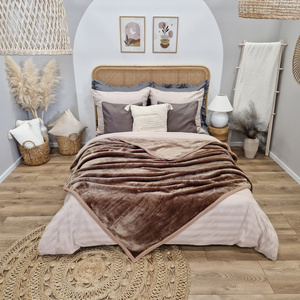 Blanket 160 x 200 Acrylic Solid Warm Yasemin 04