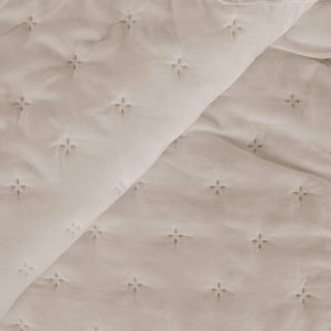 Narzuta 200 x 220 Pikowana Z Falbaną Celia 03