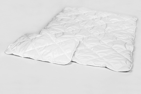 Komplet Całoroczny Kołdra + 40x60 Pikowany 100x135