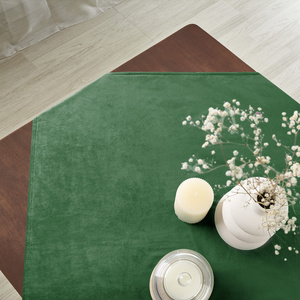 85 x 85 Decorative Velvet Soft Bottle Tablecloth