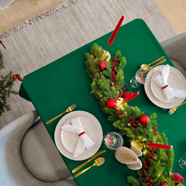 Obrus 140x220 Plamoodporny Surbo Zieleń Butelkowa