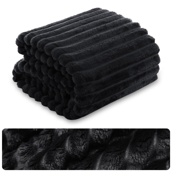 Koc 160 x 200 Mikrofibra Tłoczona Pasy Nuvio 08