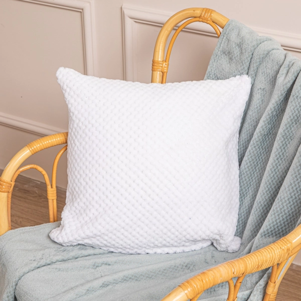 70 x 150 Plush Microfiber Willy Grey Blanket