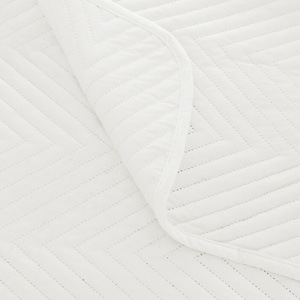 Quilt 220 x 240 Herringbone Velvet Caden 07