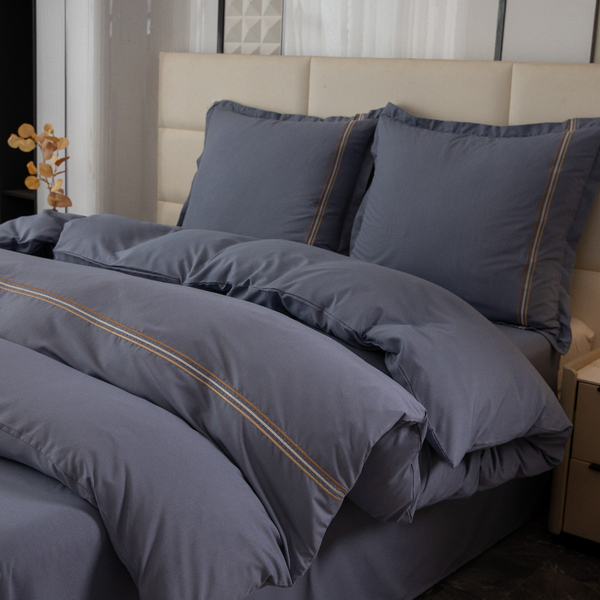 Pościel 200 x 220 3cz Gładka Z Haftem Lumera 12