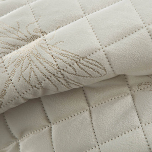 Narzuta 170 x 210 Pikowana Velvet Lori Krem