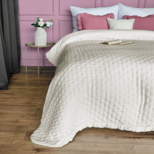 Narzuta 220 x 240 Pikowana Z Falbaną Celia 04