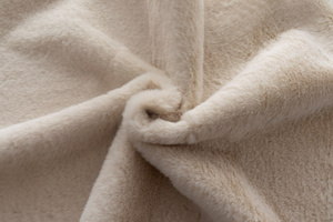 Rug 60 x 90 Soft Plush Fur Rabbit 104