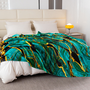 Koc 160 x 200 Mikrofibra Gładka Inger 14