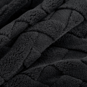 70 x 160 Plush Blanket Herringbone Caro Black