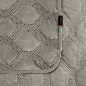 Narzuta 170 x 210 Pikowana Welurowa Sofia5 srebrna