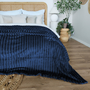 Koc 160 x 200  Mikrofibra Tłoczona Pasy Nuvio 09