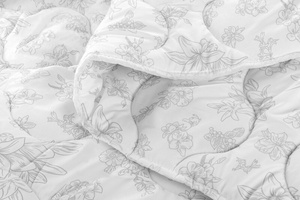 Quilt 160 x 200 Anti-allergenic Year-round Lily
