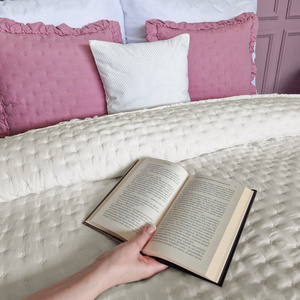 Narzuta 200 x 220 Pikowana Z Falbaną Celia 04