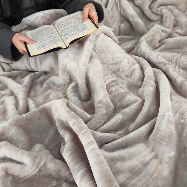 Koc 160 x 200 Akrylowy Jednolity Ciepły Yasemin 07