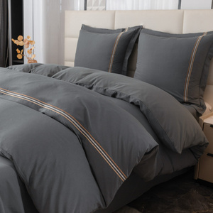 Pościel 140 x 200 2cz Gładka Z Haftem Lumera 09