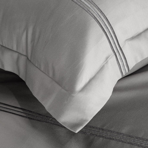 Pościel 220 x 200 Haftowana Haft4/St/ Srebrna + Sr