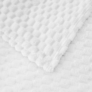 Blanket 200 x 220 Microfiber Embossed Cristian 04