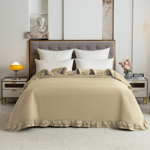 Quilted Bedspread 200 x 220 with Ruffle Rosella 09