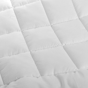 Quilt 140 x 200 Anti-allergenic Year-round Kortes