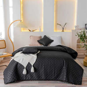 Bedspread 200 x 220 Quilted Two-Sided Pompoo Black
