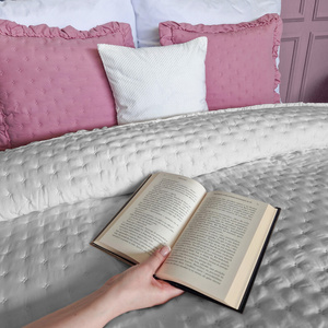 Narzuta 200 x 220 Pikowana Z Falbaną Celia 05