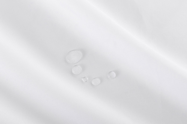 Obrus 110x160 Plamoodporny Klasyczny Savio Biały