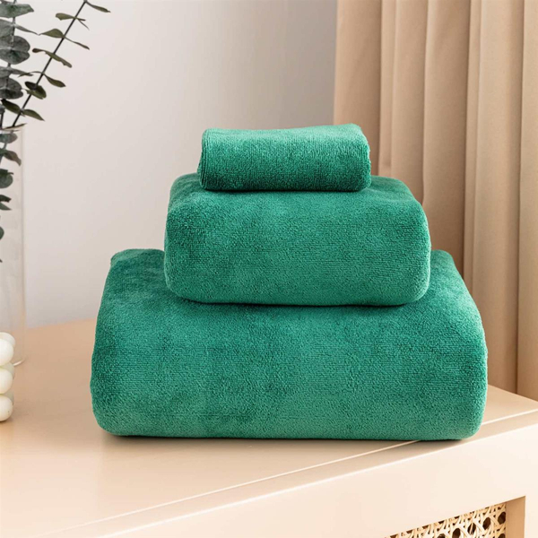 Towel 70 x 140 Microfiber Active 380g/m2 Green