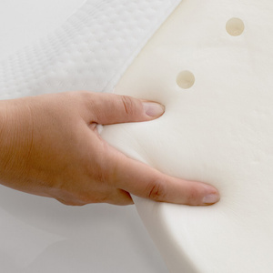 Poduszka 35 x 30 Ortopedyczna Łukowa Memory Leyla