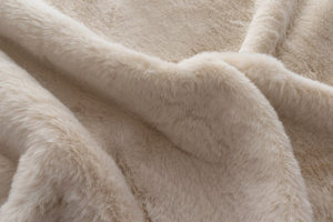 Rug 40 x 60 Soft Plush Fur Rabbit 104