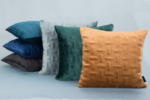 Ria3 C. Decorative 45 x 45 pillowcase. Mię