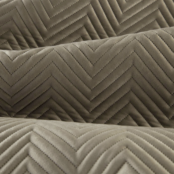 Narzuta 220 x 240 Dekoracyjna Welurowa Sofia Brąz