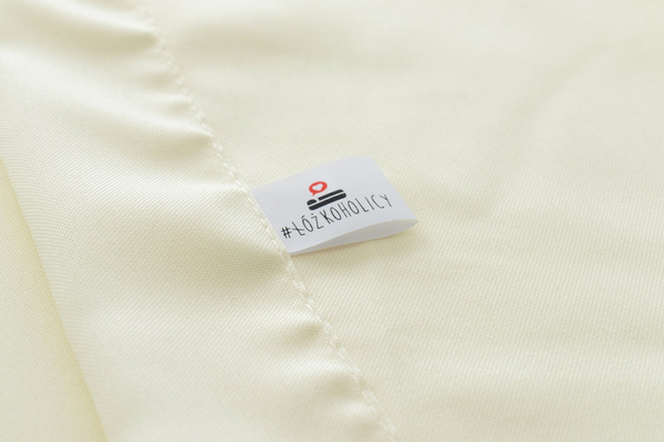 Tablecloth 120x240 Stainproof Classic Savio Cream