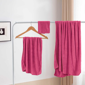Towel 50 x 90 Microfiber Active 380 g/m2 Fuchsia