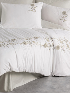 Bedding 200 x 220 6pcs Satin Embroidered 3D Omer 08