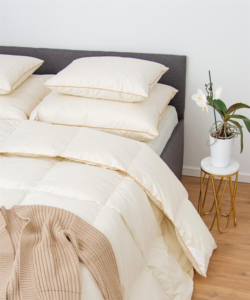 Pillow 40 x 40 Natural Classic Goose Down White