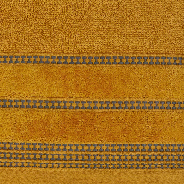 Ręcznik 70 x 140 Bawełna Amanda 05 500GSM Muszt