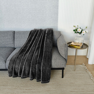 Koc 200 x 220 Akrylowy Jednolity Ciepły Yasemin 05