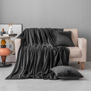 40 x 40 Decorative Microfiber Solo Black Pillowcase