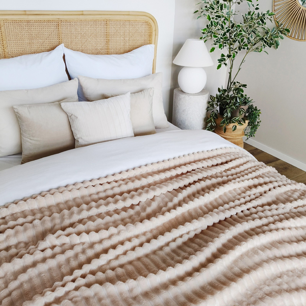 Blanket 200 x 220 Microfiber Stamped Stripes Nuvio 05