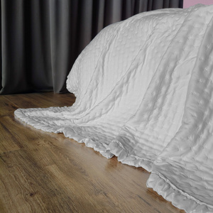 Narzuta 170 x 210 Pikowana Z Falbaną Celia 05