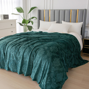 Clemente 01 Embossed Microfiber Blanket 160 x 200