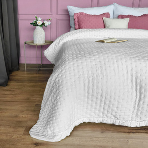 Narzuta 200 x 220 Pikowana Z Falbaną Celia 01