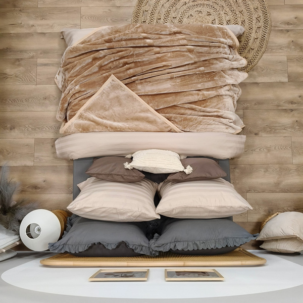 Koc 200 x 220 Akrylowy Jednolity Ciepły Yasemin 01