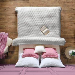 Narzuta 200 x 220 Pikowana Z Falbaną Celia 05