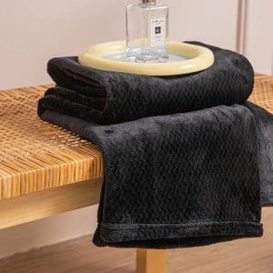 70 x 150 Plush Microfiber Willy Black Blanket