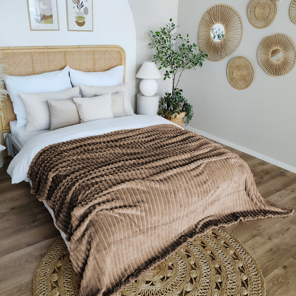Blanket 200 x 220 Microfiber Stamped Stripes Nuvio 06