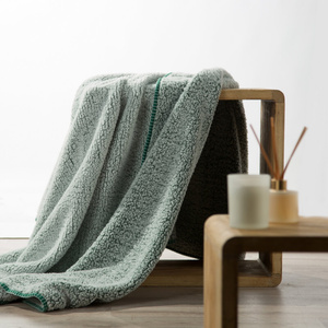 Blanket 70 x 160 Microfiber Lamb Koala Green+White